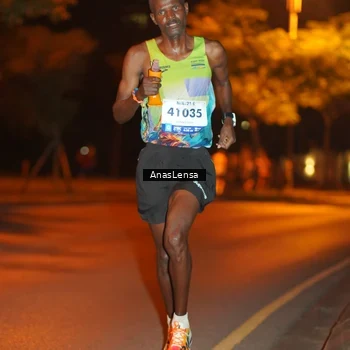 Runner Photo 8154085