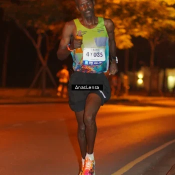 Runner Photo 8154086