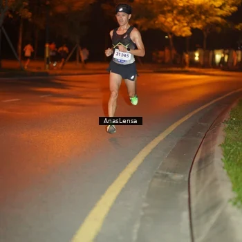 Runner Photo 8154090