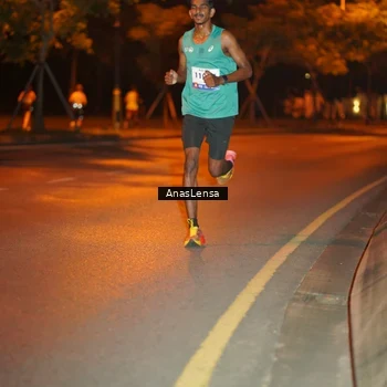 Runner Photo 8154092