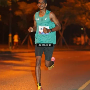 Runner Photo 8154093
