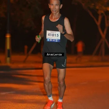 Runner Photo 8154105