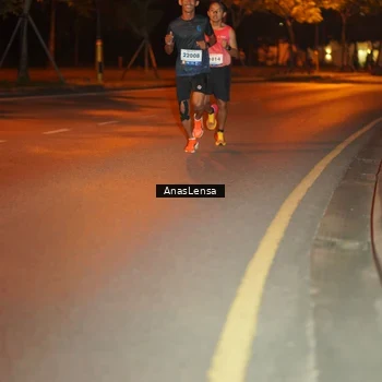 Runner Photo 8154112