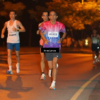 Runner Photo 8154126