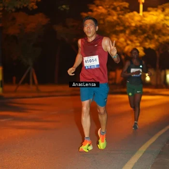 Runner Photo 8154135