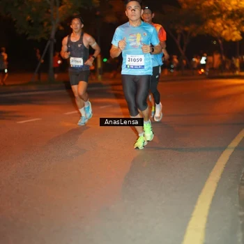 Runner Photo 8154150