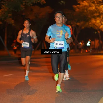Runner Photo 8154157