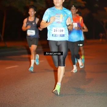 Runner Photo 8154162
