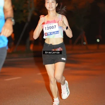 Runner Photo 8154179