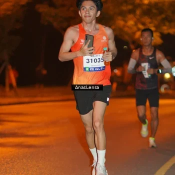 Runner Photo 8154198