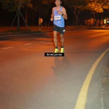 Runner Photo 8154211