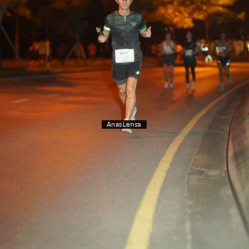Runner Photo 8154231