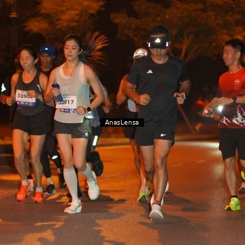 Runner Photo 8154282