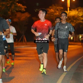Runner Photo 8154292