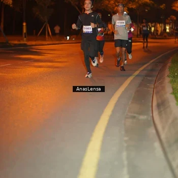 Runner Photo 8154297