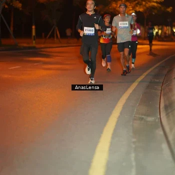 Runner Photo 8154311