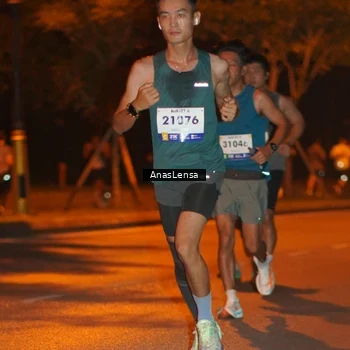 Runner Photo 8154331