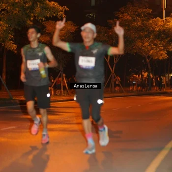 Runner Photo 8154344