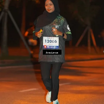 Runner Photo 8154379