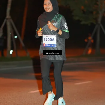 Runner Photo 8154382