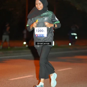 Runner Photo 8154384