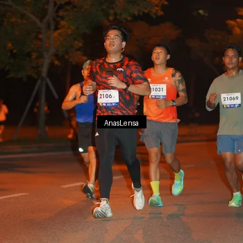 Runner Photo 8154392