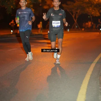 Runner Photo 8154398