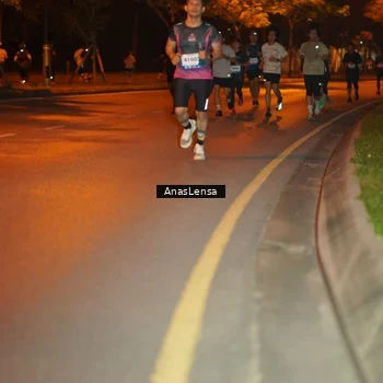 Runner Photo 8154405