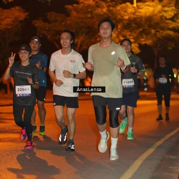 Runner Photo 8154415