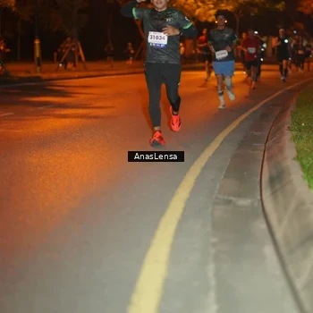 Runner Photo 8154429