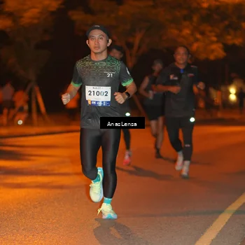Runner Photo 8154463