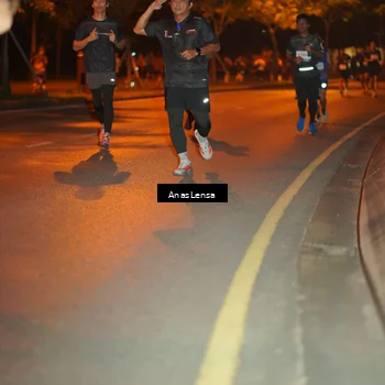 Runner Photo 8154466