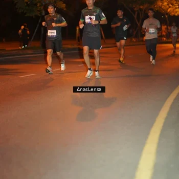 Runner Photo 8154495