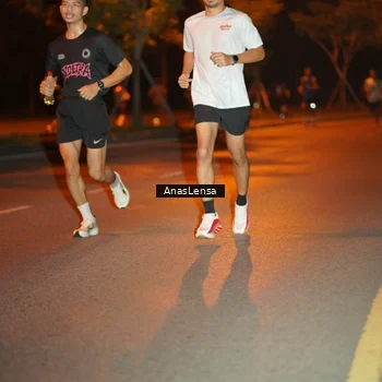 Runner Photo 8154532