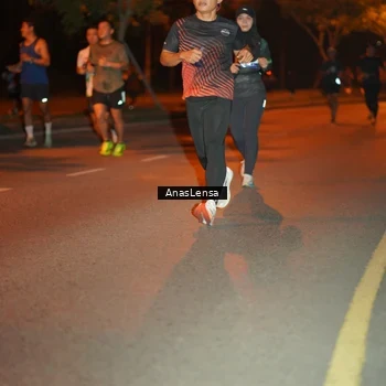 Runner Photo 8154539