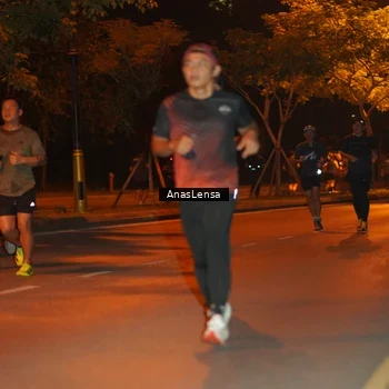 Runner Photo 8154540