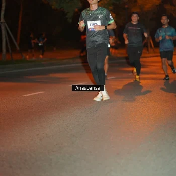 Runner Photo 8154553