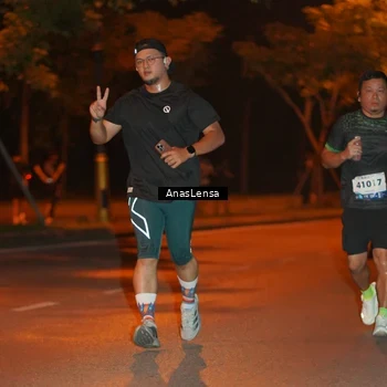 Runner Photo 8154566