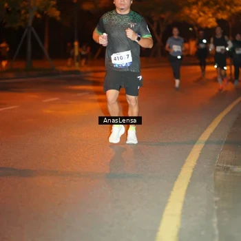 Runner Photo 8154573