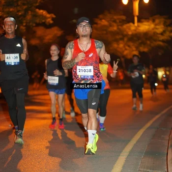 Runner Photo 8154593
