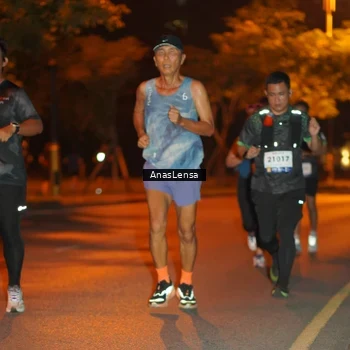 Runner Photo 8154614
