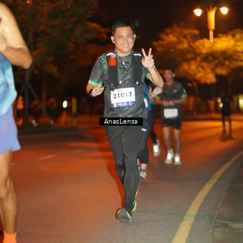 Runner Photo 8154621