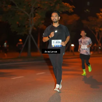Runner Photo 8154659
