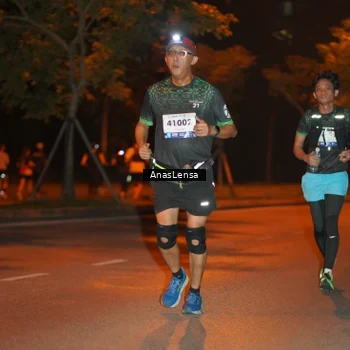 Runner Photo 8154676