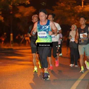 Runner Photo 8154687