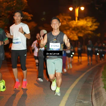 Runner Photo 8154697