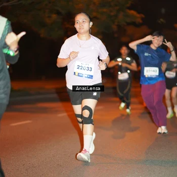 Runner Photo 8154701