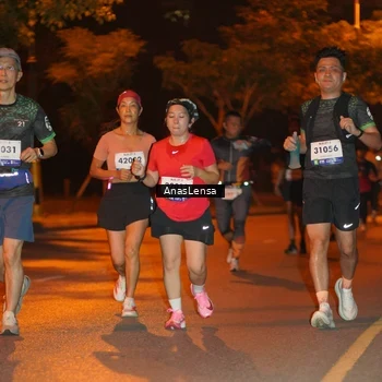 Runner Photo 8154732