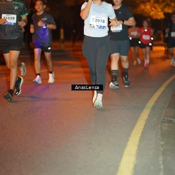 Runner Photo 8154735