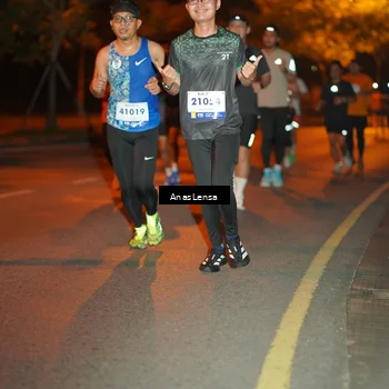 Runner Photo 8154752
